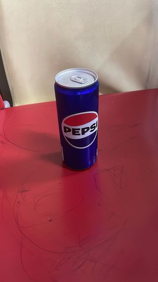 Pepsi lattina