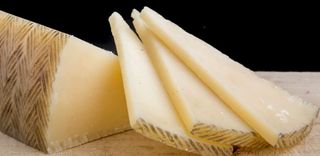 Tapa De Queso curado