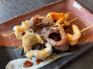 24B Spiedini di pesce alla griglia