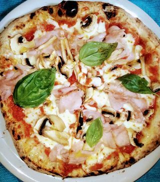 Pizza Jamón (28 Cm.)