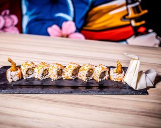 Урамаки Тобико Рол (4бр-115г)