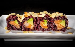 118 Uramaki kurai - 8 pezzi