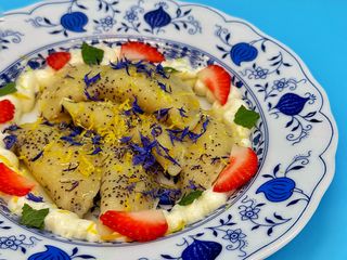 Вареники з солодким сиром та маком (200g)