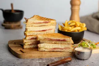 Tost pršuta