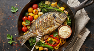 Dorada cu legume