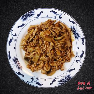 64  -Maiale con funghi e  bambù