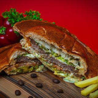 Бургер Мax Яловичина (300г)