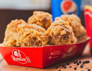 Meniu 8 Aripioare Roman's