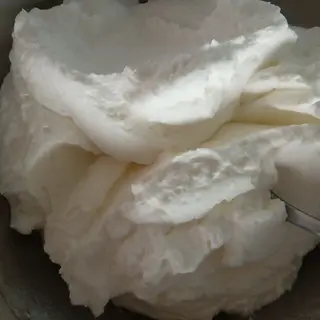 VASCHETTA DI PANNA MONTATA DA 500 GR