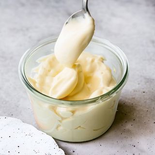 Maioneza cu Usturoi Mare 