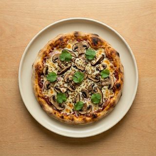 Mushroom pizza