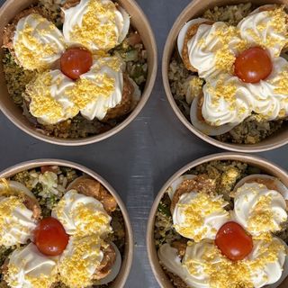 Huevos Rellenos de Bonito