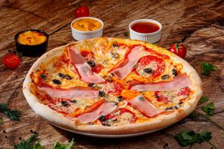 Pizza Napoleon medie