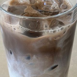 Iced Hojicha Latte