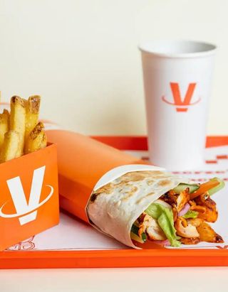 ZESTAW KURCZAK + FRYTKI + NAPÓJ