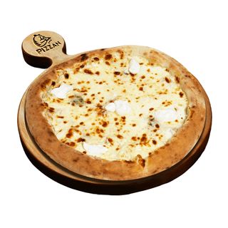 Пица Куатро Формаджи