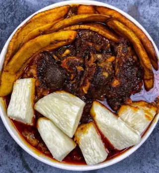 Ewa Agoyin With Yam And Plantain
