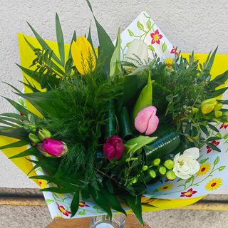 Buchet spring sensation