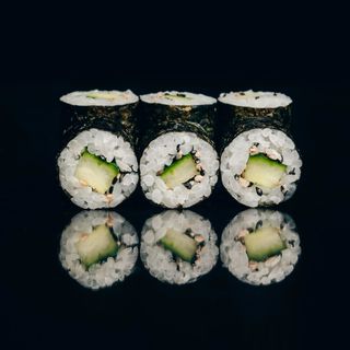 Хосомаки краставица 115г