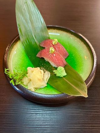 Nigiri z tuńczykiem