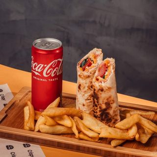 Комбо Криспи рол + Coca-Cola