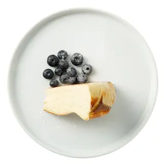 Cheesecake San-Sebastian cu fistic