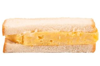 Sándwich tortilla con alioli