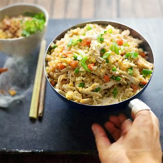 Чикен фрайд райс-Chicken fried rice (300г)