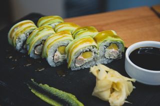 როლები მანგო ქობულეთი