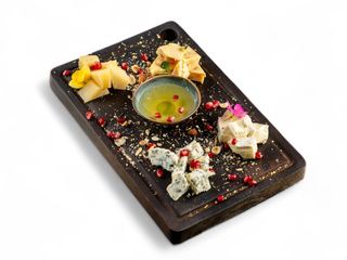 Плато сирів (280г)