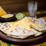 Quesadilla Queso Y Queso