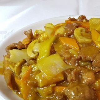 31.- Ternera Y Salsa Curry