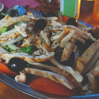 Salada de Frango com Ananás