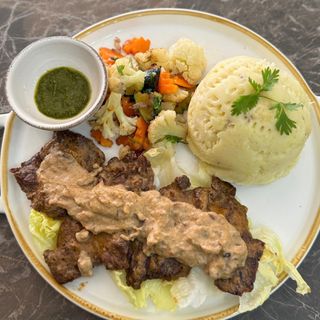 Beef Steak And Mash Potatoes