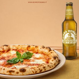 Pizza Regina & Moretti Baffo Oro