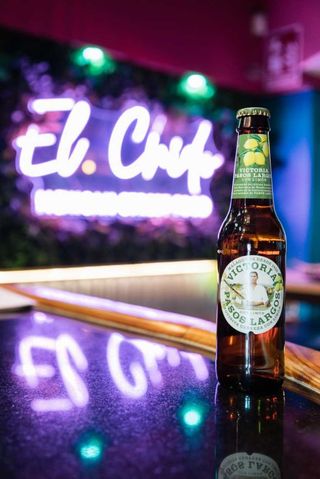 Cerveza Victoria Pasos Largos Con Limón (33 Cl.)