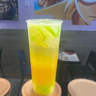 T20. TÉ LIMA CON COCONUT 