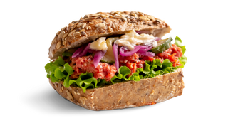 Bułka musli z metką paprykową