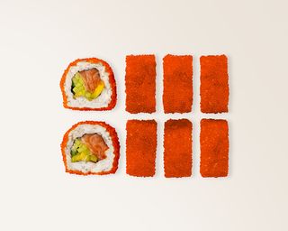 California De Salmón Y Tobiko (8 Uds.)