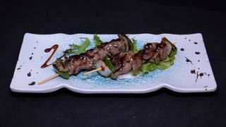 30. Pinchos De Ternera (2 Uds.)