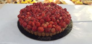 Crostata piccola di fragoline