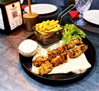 Շիշ թաուկ   Կոլա 1-ի համար