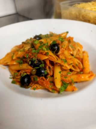Penne Con Atún