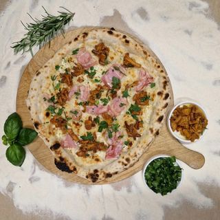 Pizza miesiąca "Finferli e Pancetta"