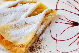 Crêpe alla marmellata di albicocca