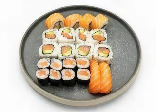 100. Sushi sake