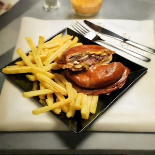 OZN BURGER MENIU - 450 G