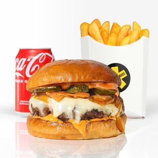 MENÚ  BURGER MELT + PATATAS + BEBIDA CH