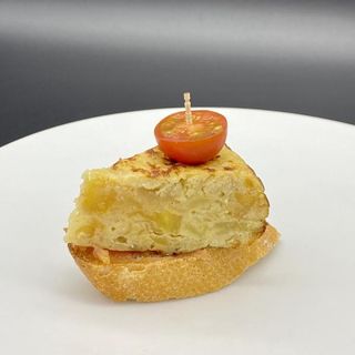 Tortilla de patata y cebolla