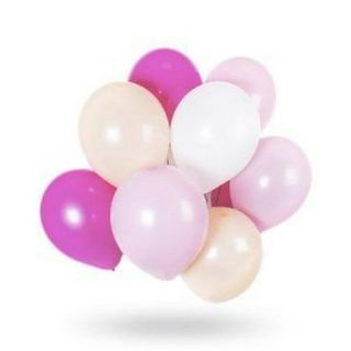 Связка из белых, розовых и малиновых шаров для девочки